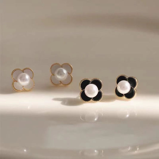 Aphrodite Four-leaf Clover Fresh Water Pearl Earrings